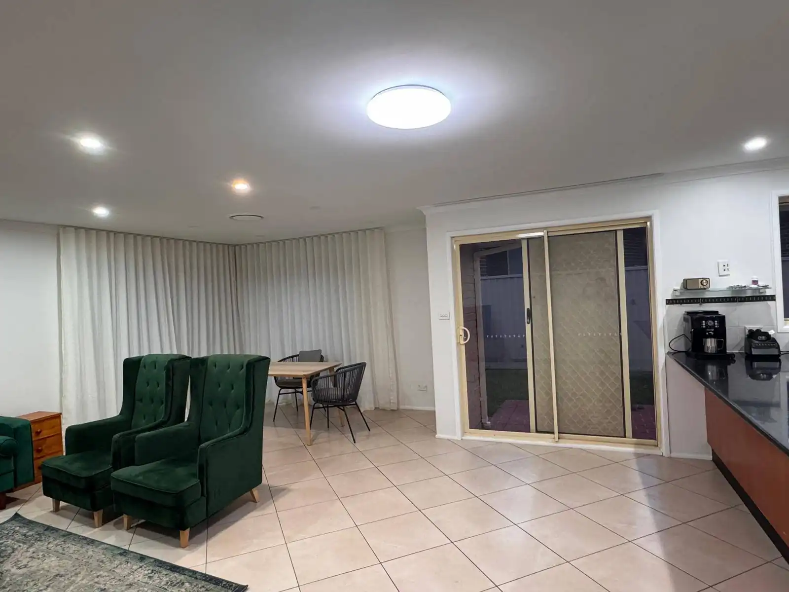 طراحی داخلی سالن